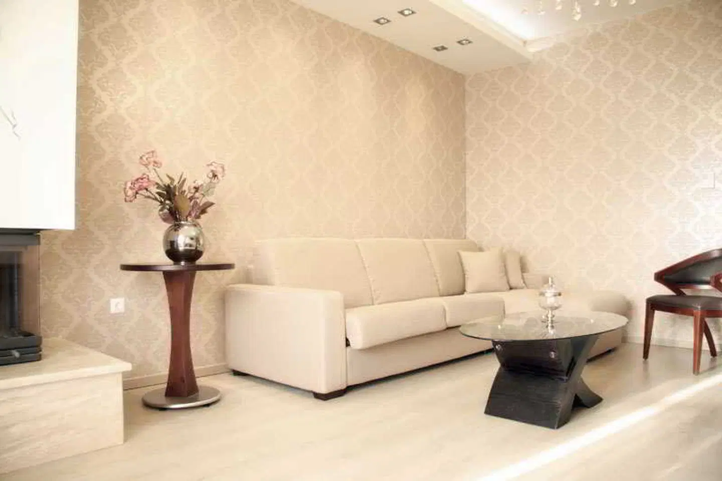 Cosmopolitan Hotel by GHH LOUNGE_LOBBY