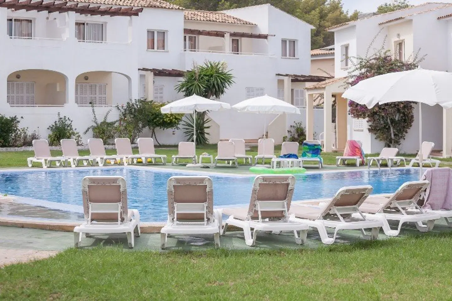 Vista Alegre OUTDOOR_POOL