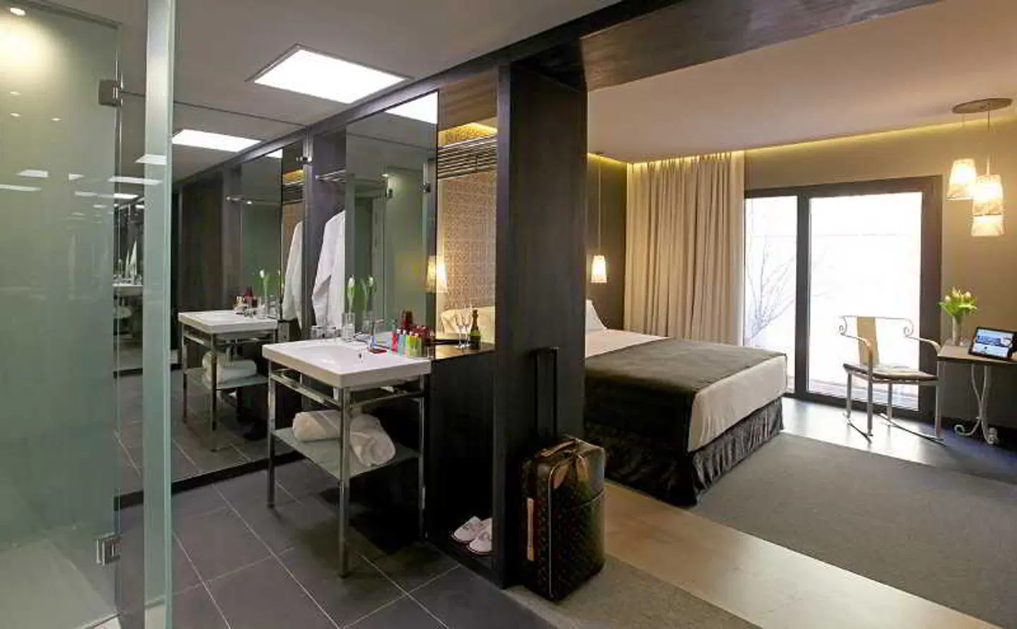 TWO Hotel Barcelona by Axel Restaurant