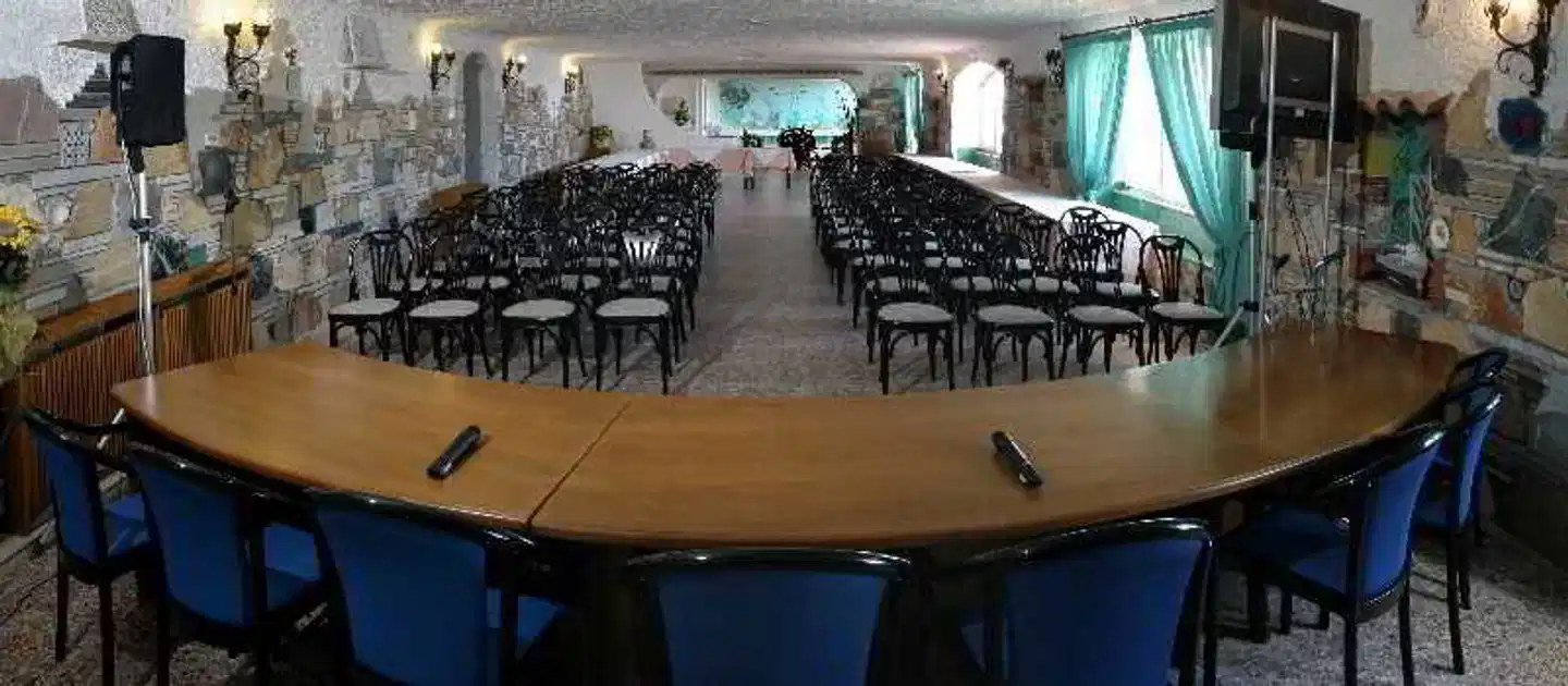 Aurora Bar