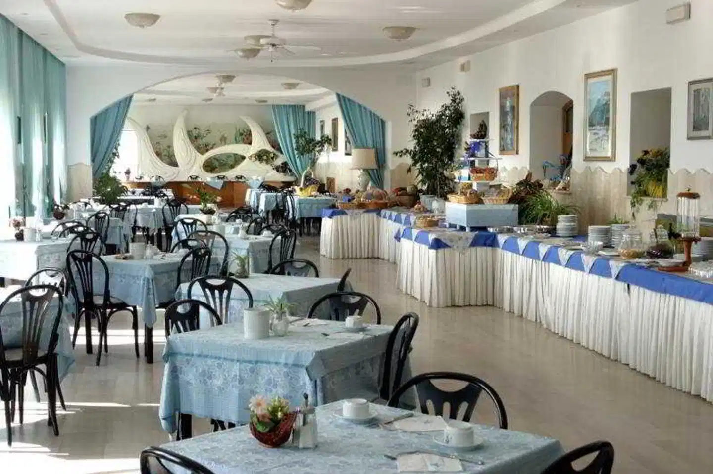 Aurora Restaurant