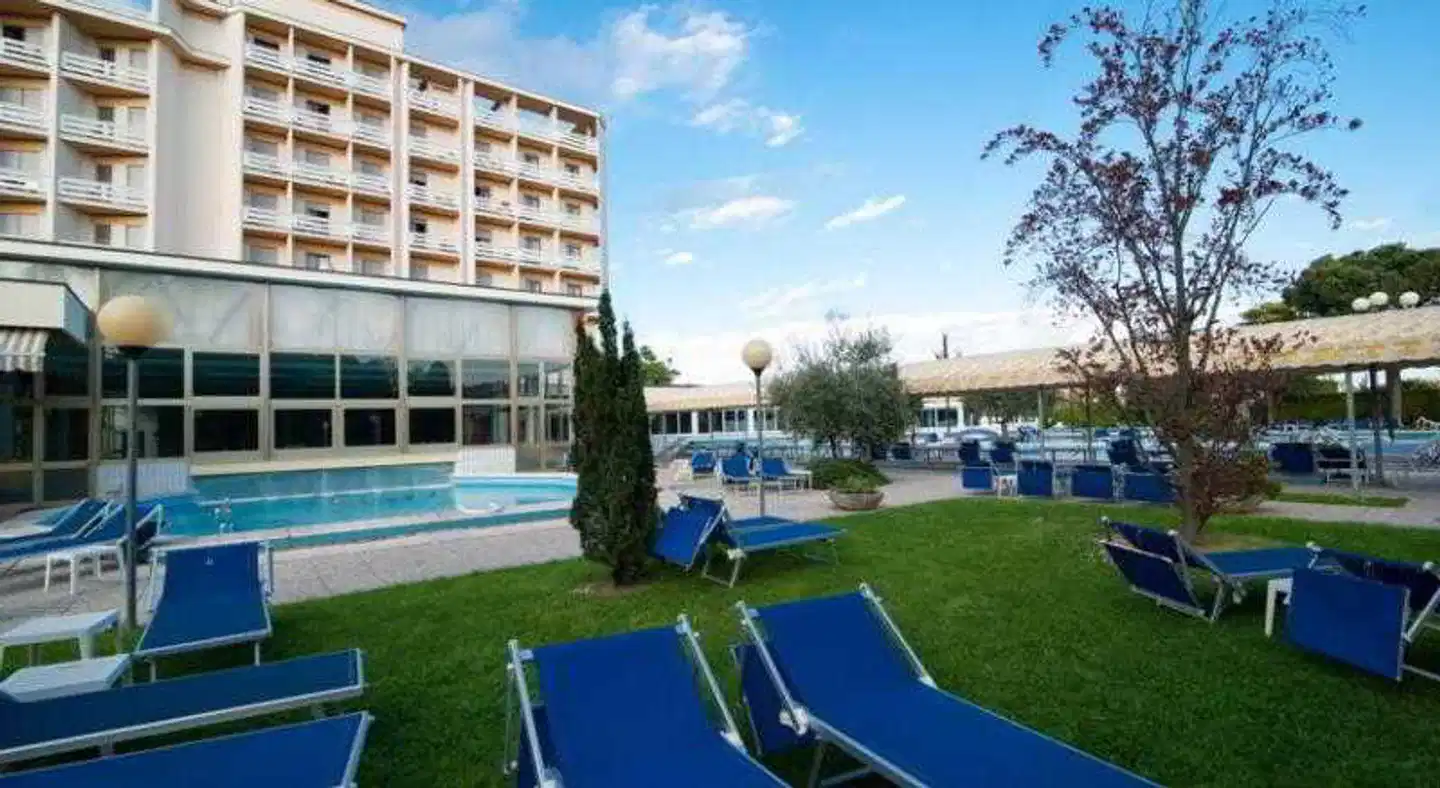 Terme Antoniano Aussenansicht