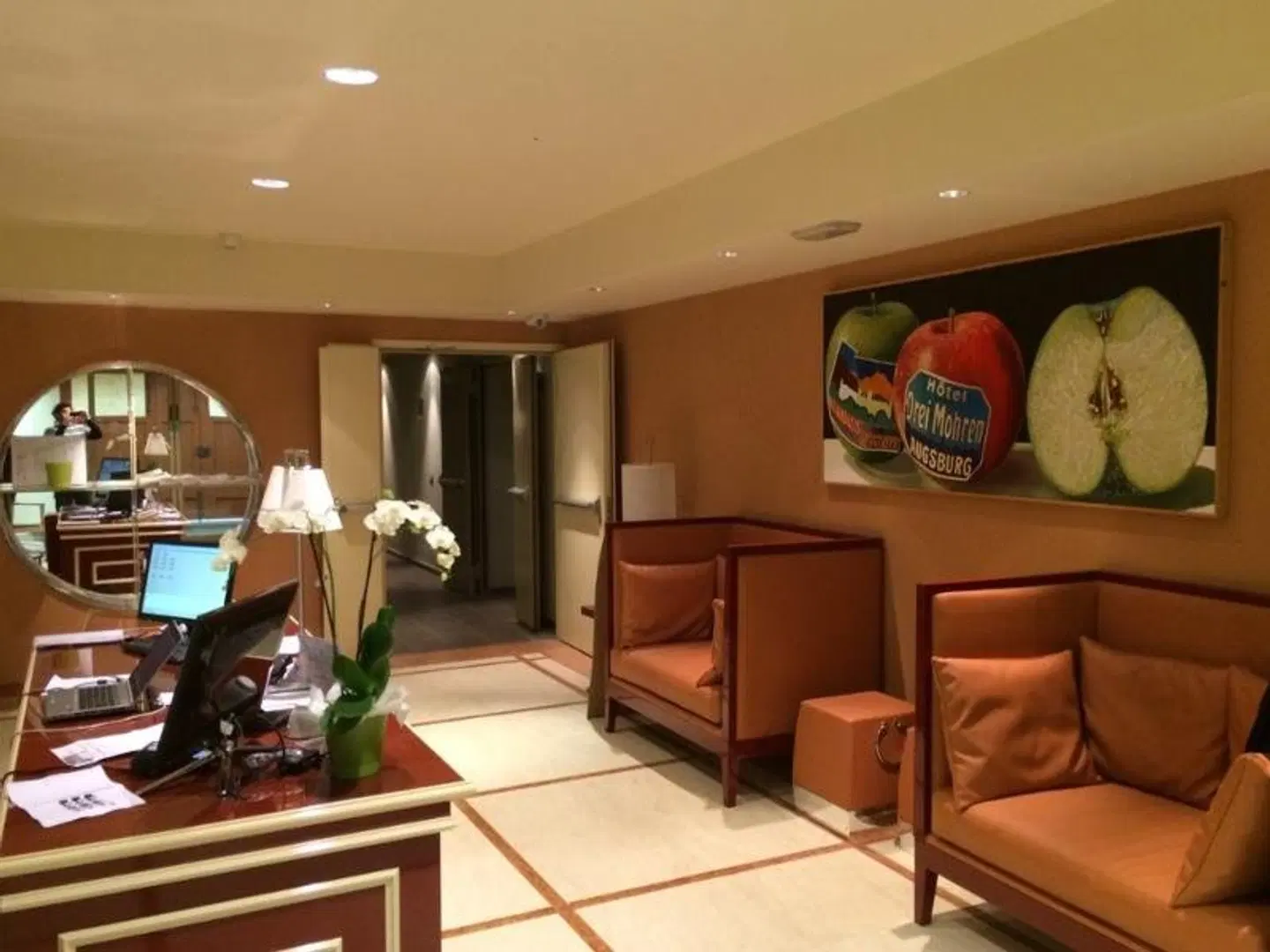 PopArtment LOUNGE_LOBBY