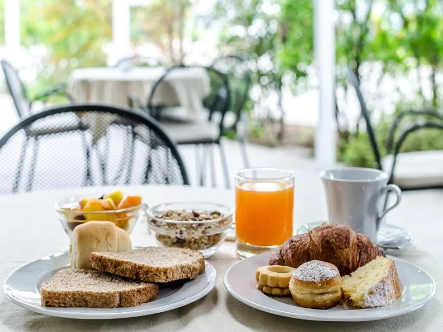 Smart Hotel Holiday EXTERIOR