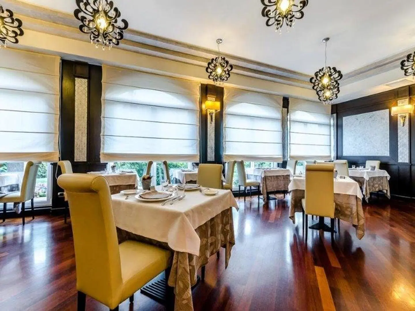 Silver Hotel & Motel Restaurant