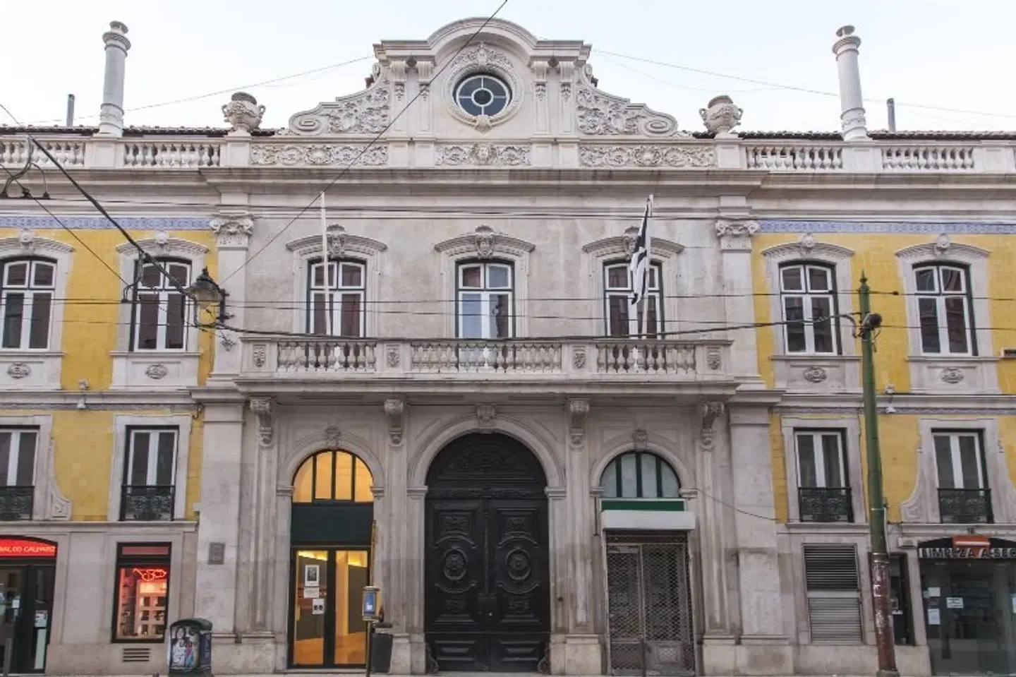 Palácio Camões - Lisbon Serviced Apartments EXTERIOR