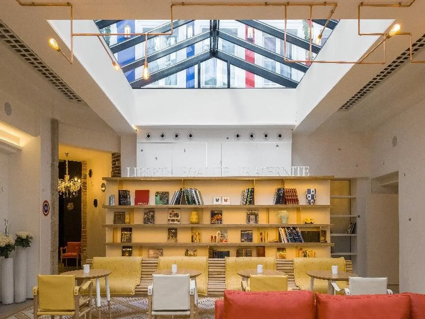 Hotel 34B - Astotel EXTERIOR