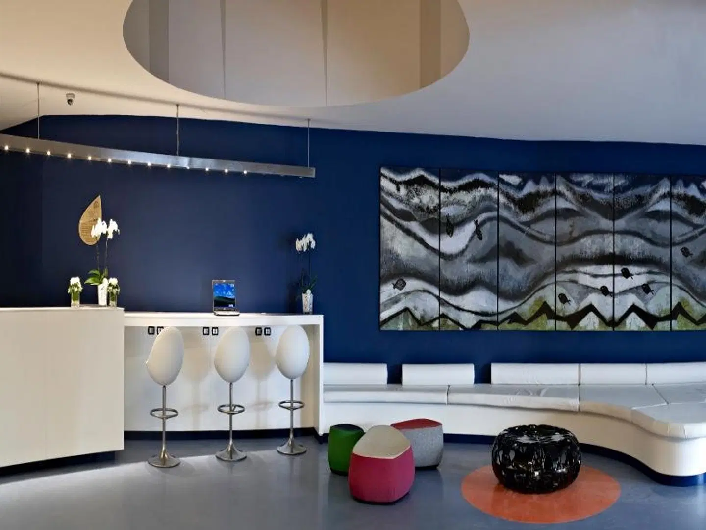 Poseidon LOUNGE_LOBBY