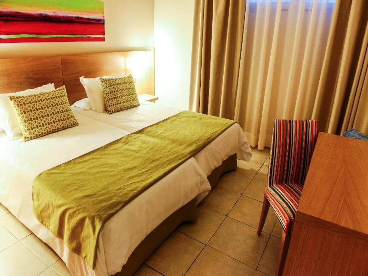 Morasol Suites ROOM_EXAMPLE