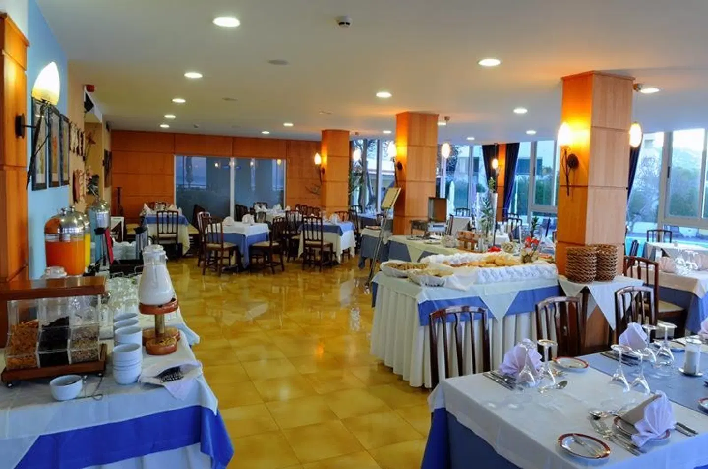 Duas Torres Restaurant