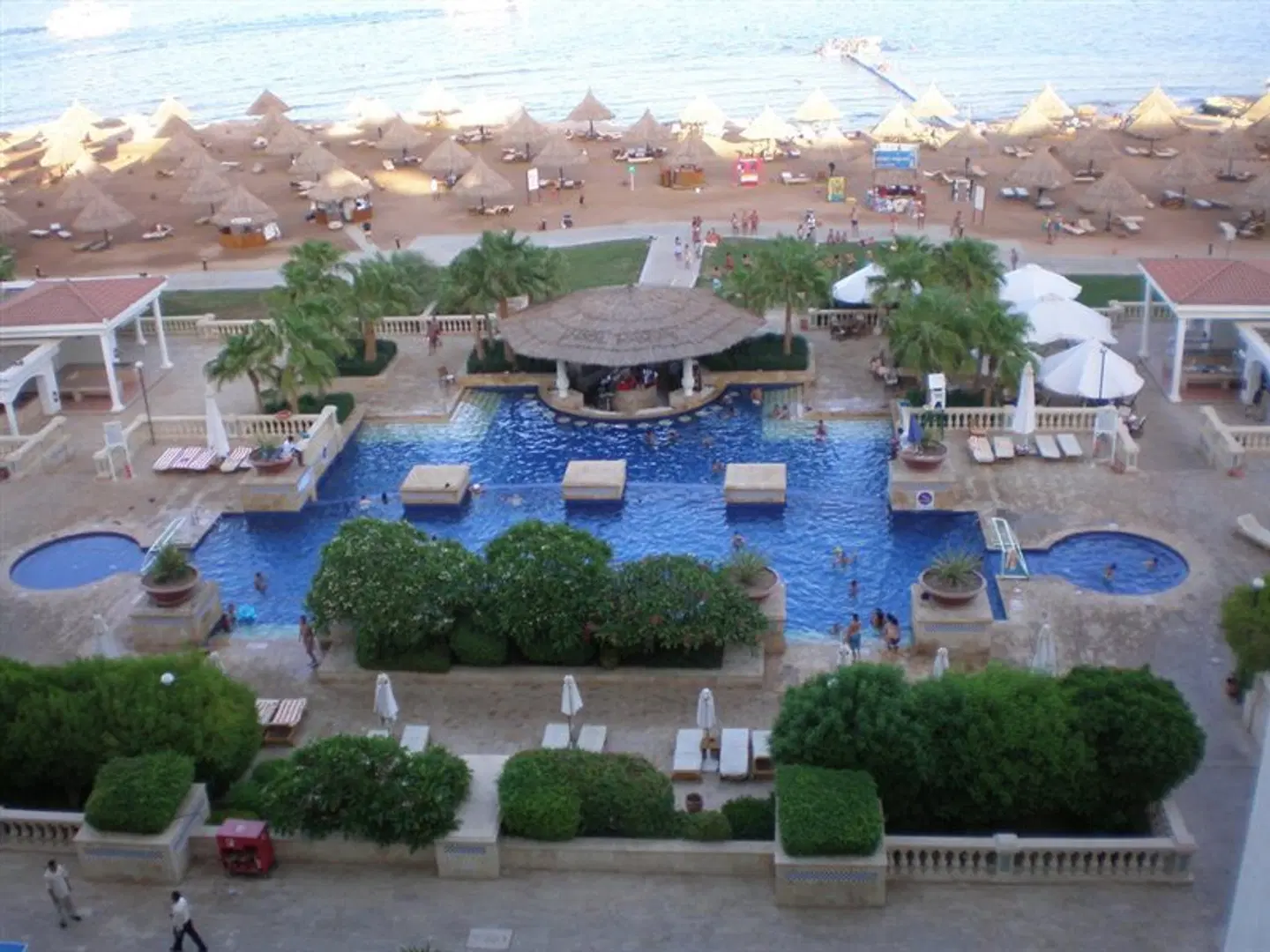 Sheraton Sharm Hotel, Resort, Villas & Spa OUTDOOR_POOL