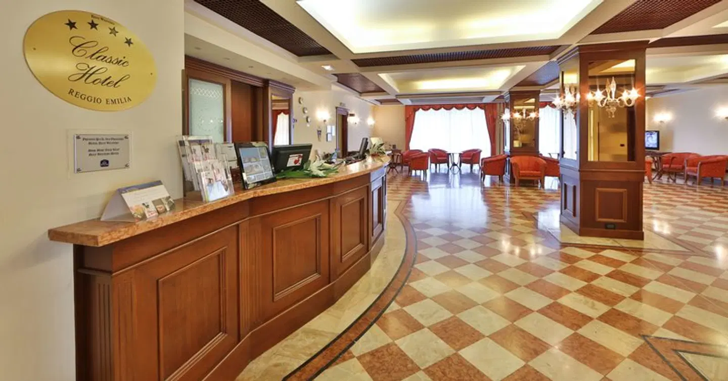 Best Western Classic Hotel Bar