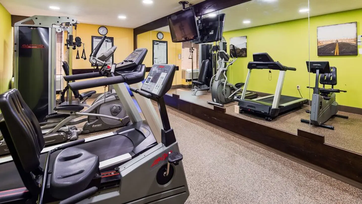 Best Western Plus Richmond SPORTS_AND_LEISURE