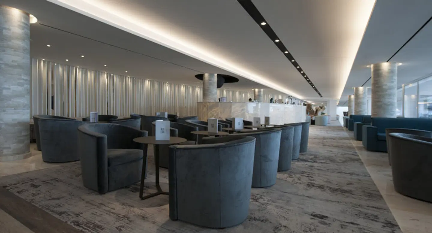 Alto Lido Bar