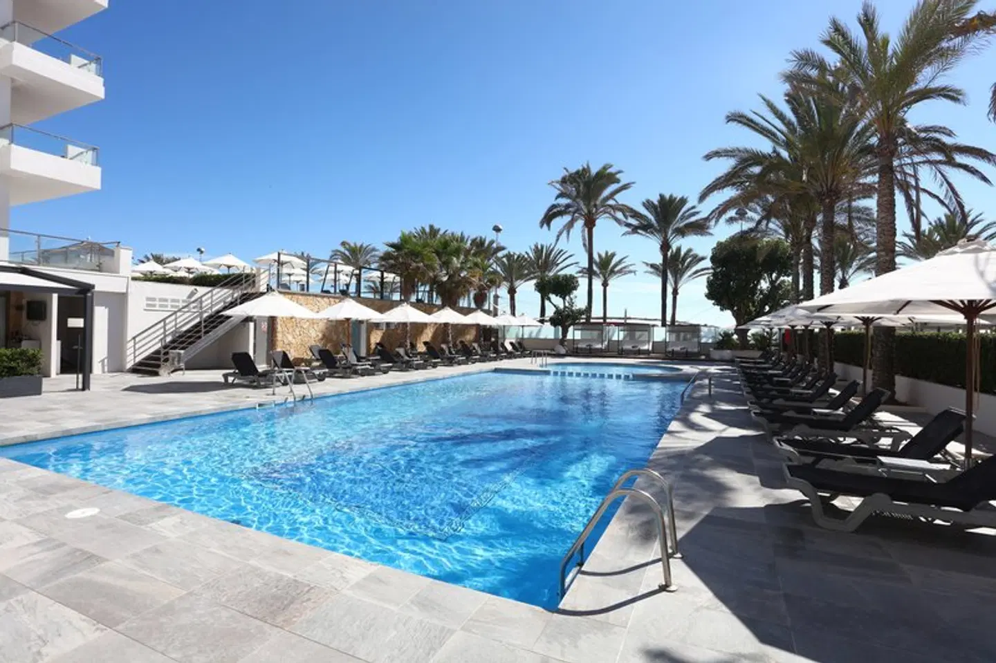 Hotel Playa Golf OUTDOOR_POOL