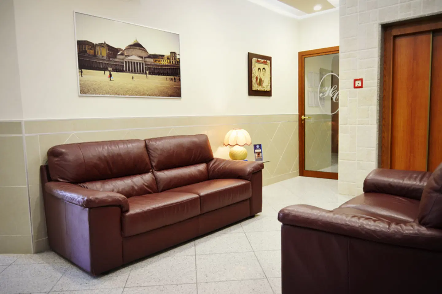 Colombo ROOM_EXAMPLE