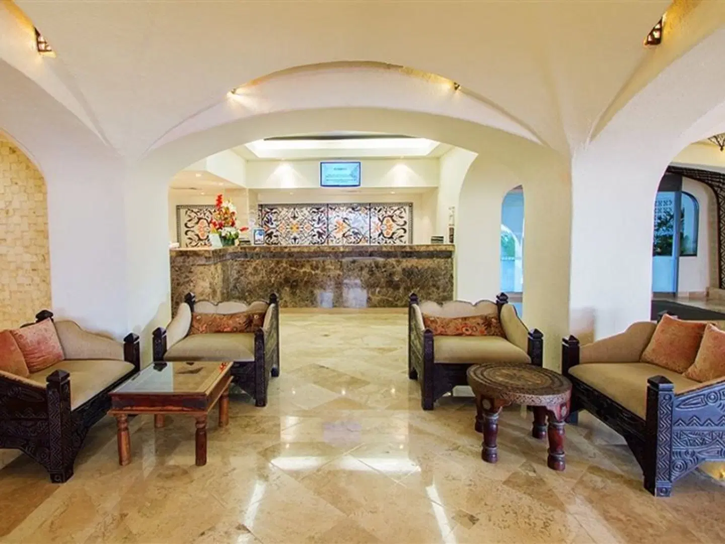 GR Solaris Caribe LOUNGE_LOBBY