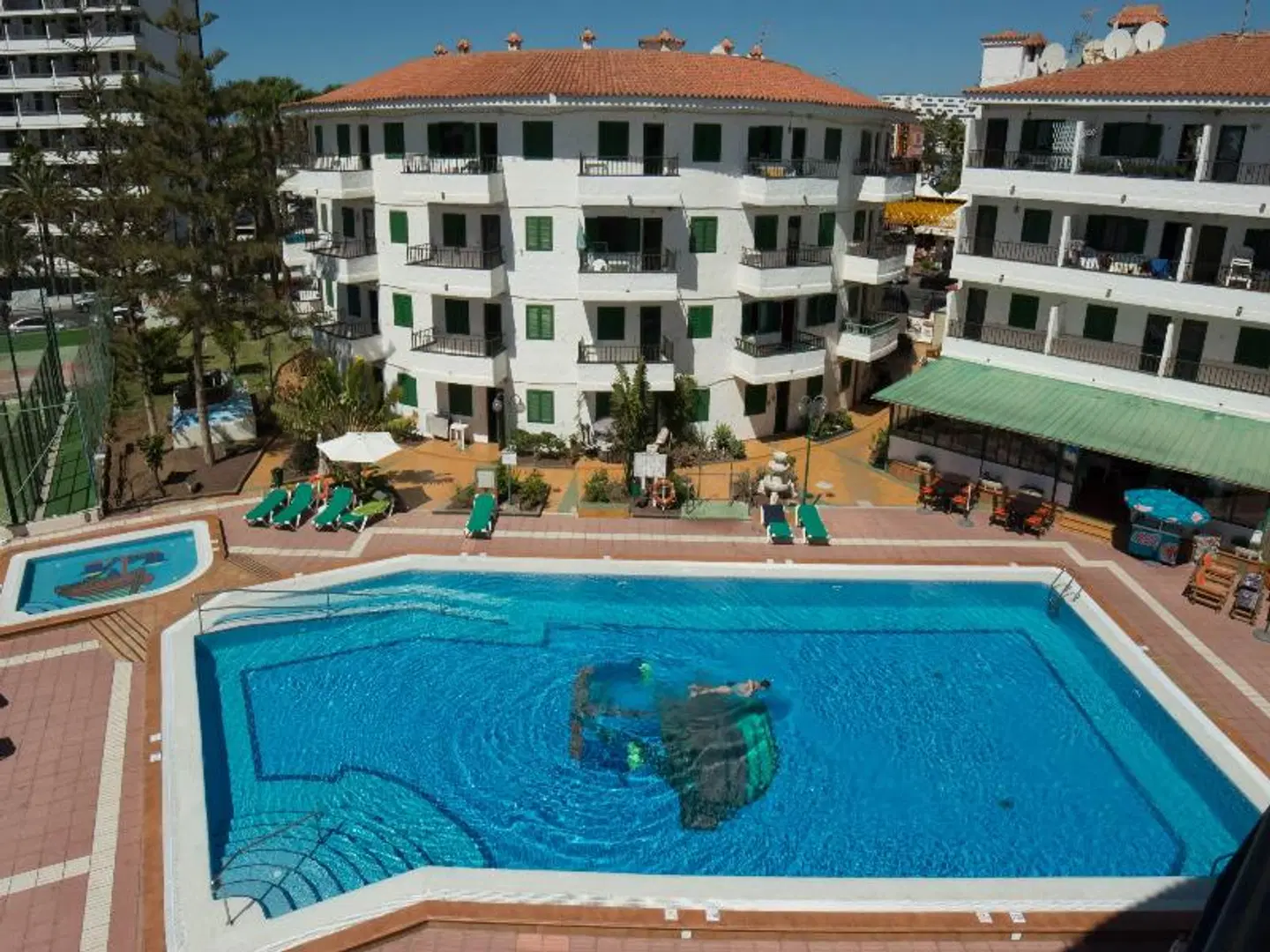 Las Faluas OUTDOOR_POOL