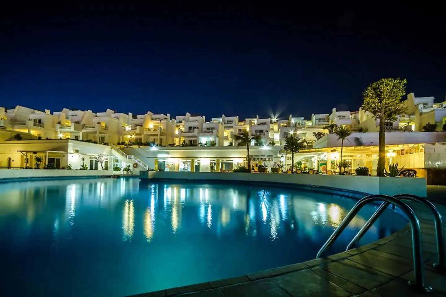 Hotel BelleVue Aquarius OUTDOOR_POOL