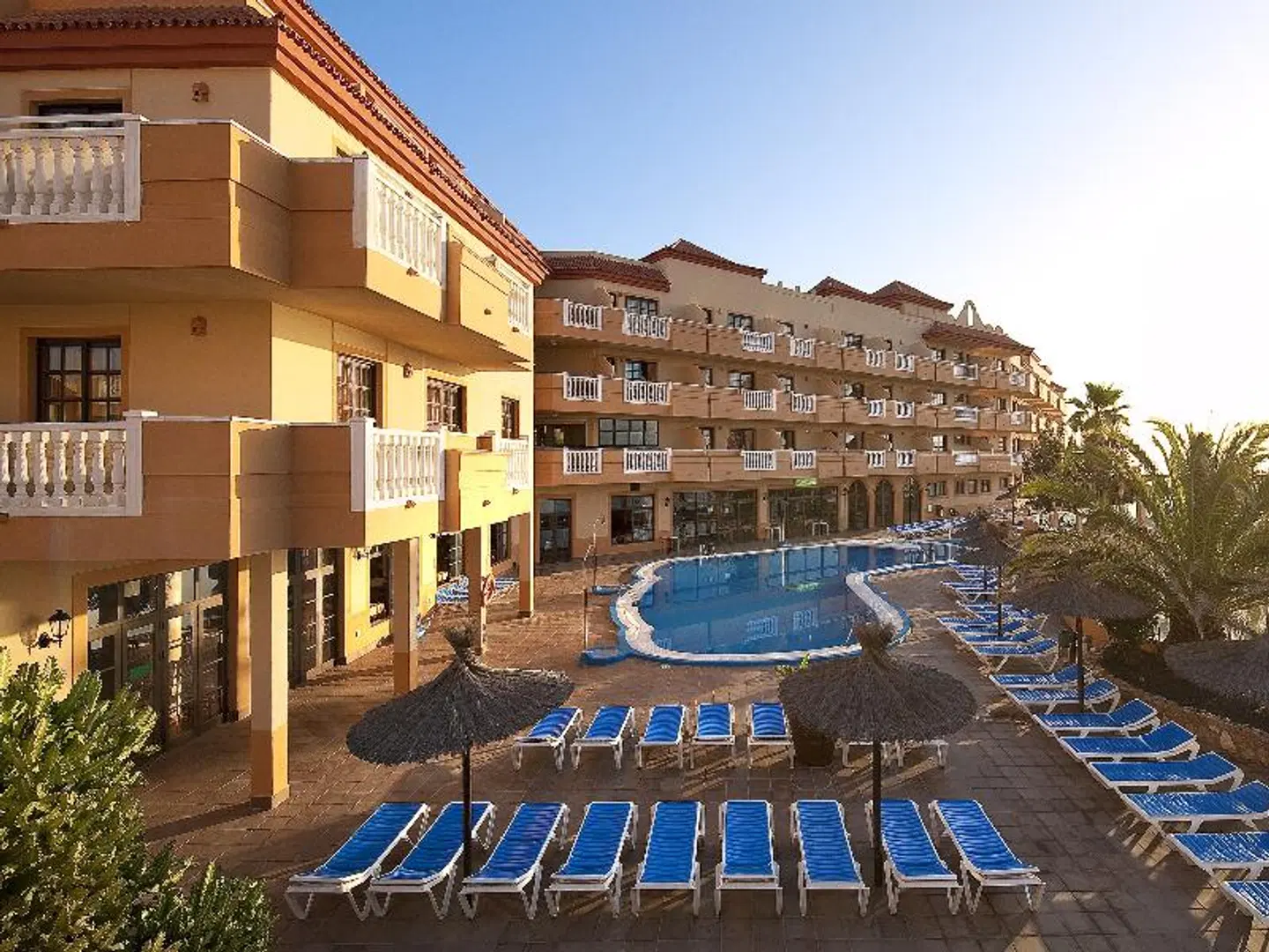 Elba Castillo San Jorge & Antigua Suite Hotel EXTERIOR