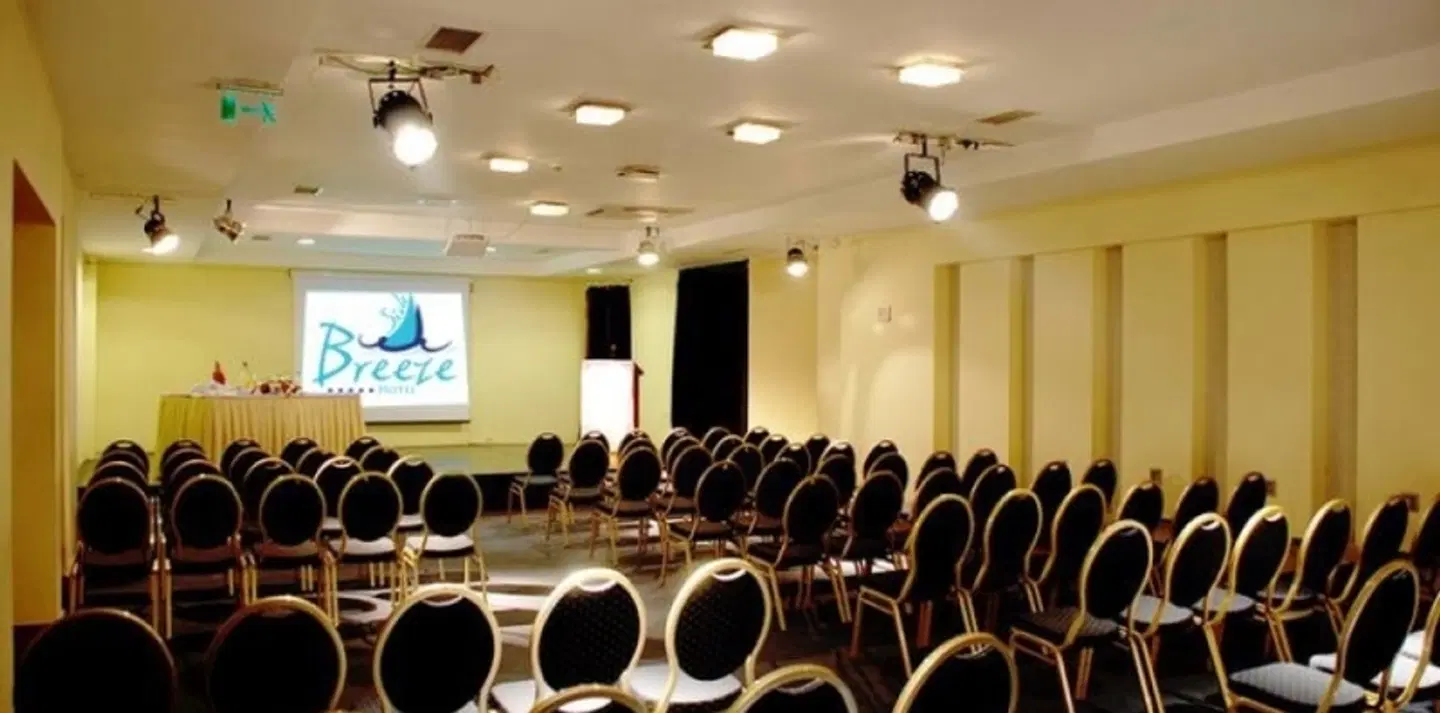 Side Breeze Hotel Konferenz