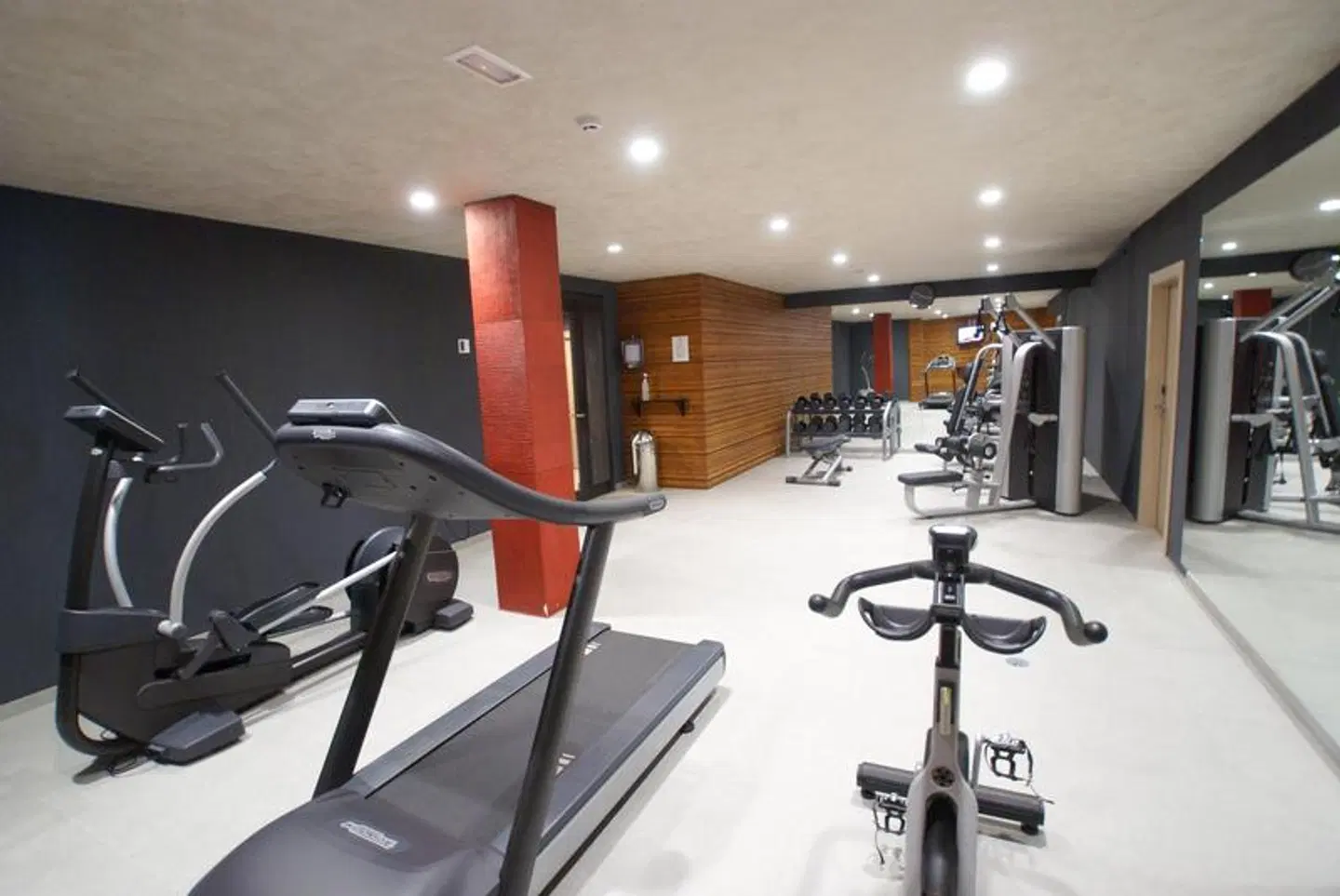 Riviera Vista SPORTS_AND_LEISURE