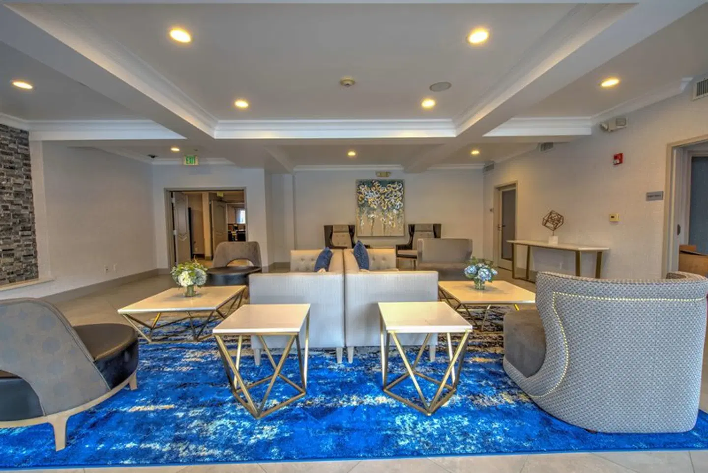 Best Western Media Center Inn & Suites LOUNGE_LOBBY