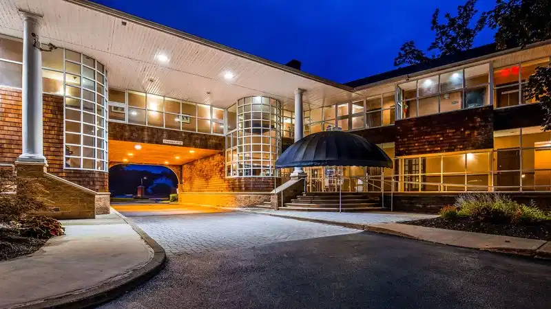 Best Western Plus The Inn & Suites at the Falls – Hotelfoto