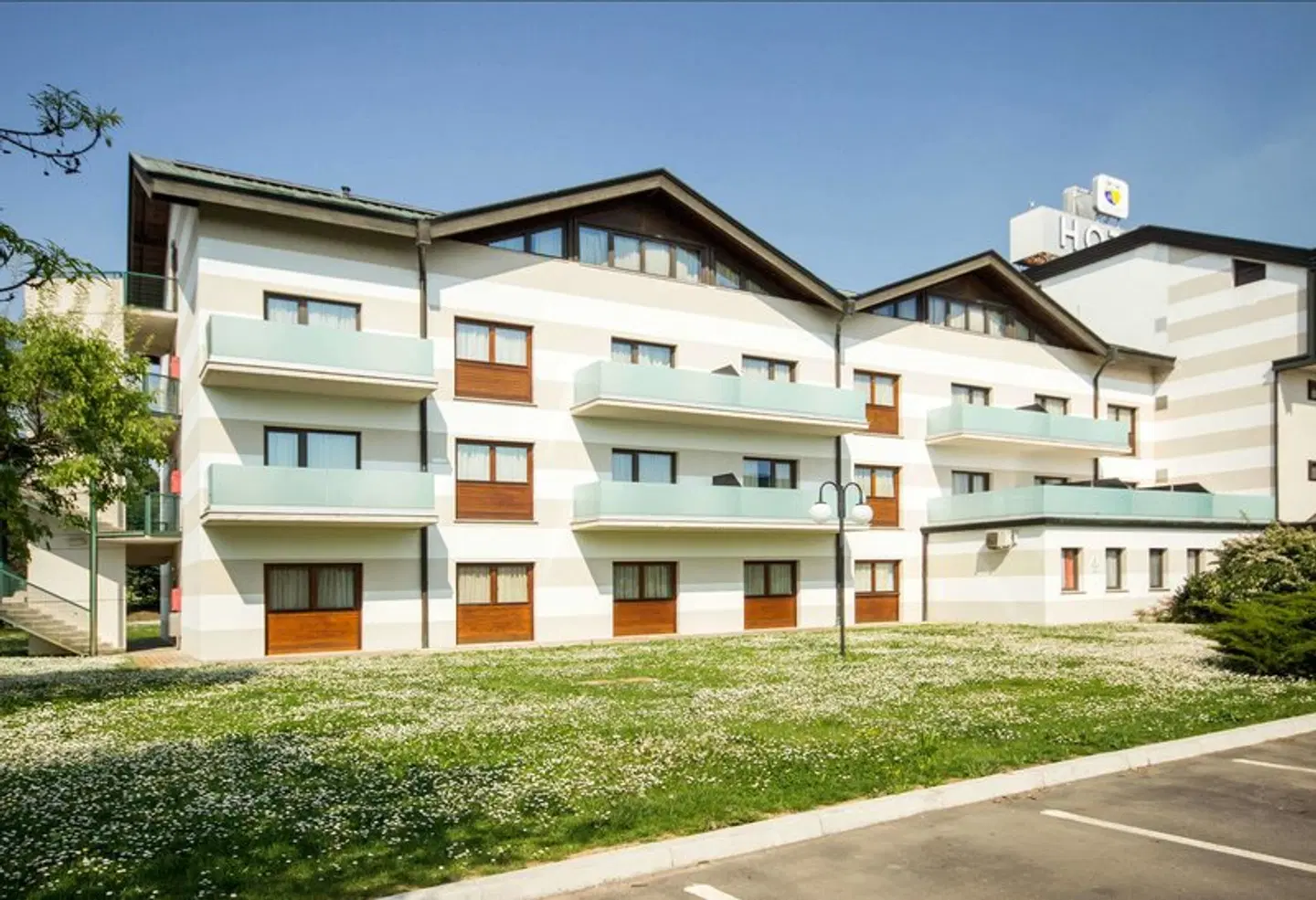 Best Western Modena District EXTERIOR