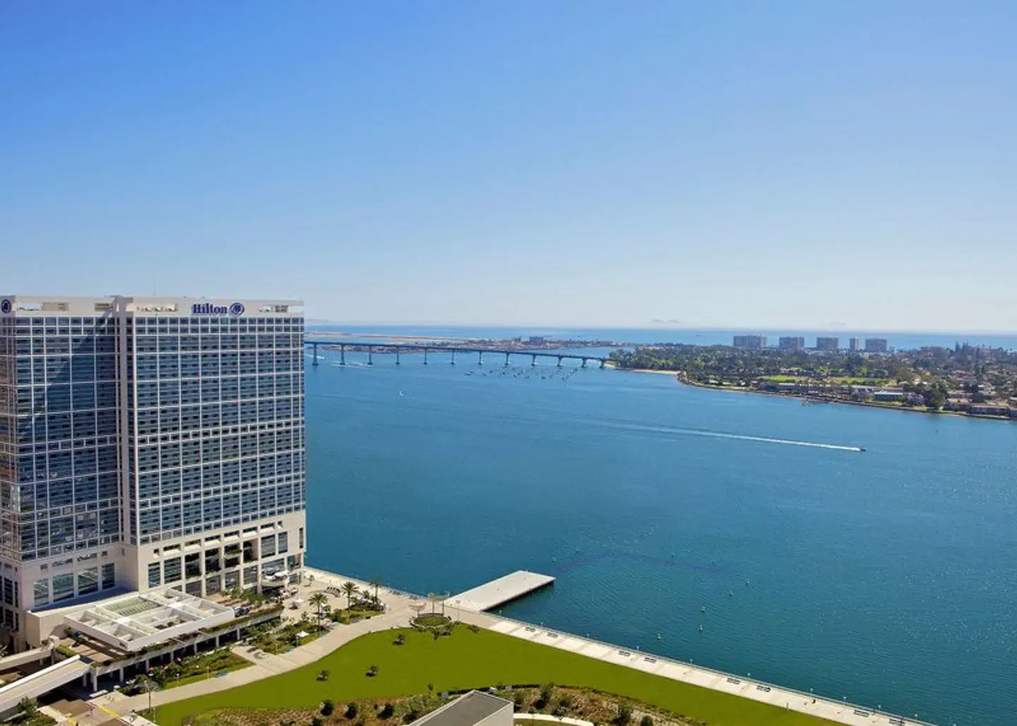 Hilton San Diego Bayfront EXTERIOR