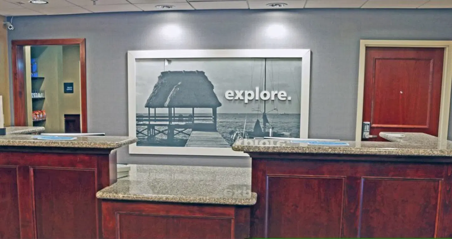 Hampton Inn & Suites Norfolk-Airport HEALTH_BEAUTY