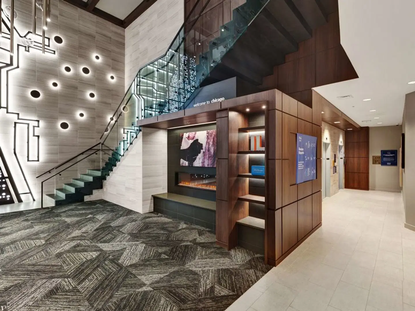 Hampton Inn & Suites Chicago-Downtown LOUNGE_LOBBY