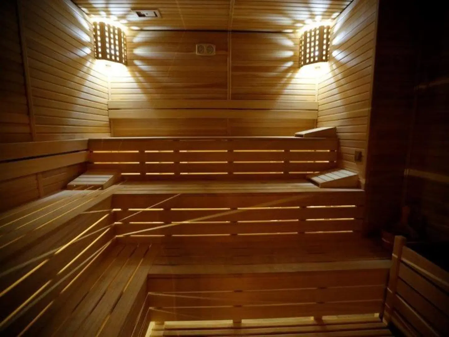 Sunprime C-Lounge HEALTH_BEAUTY