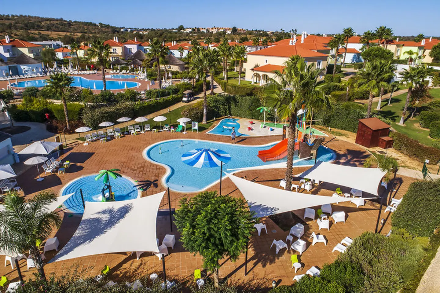 Eden Resort OUTDOOR_POOL