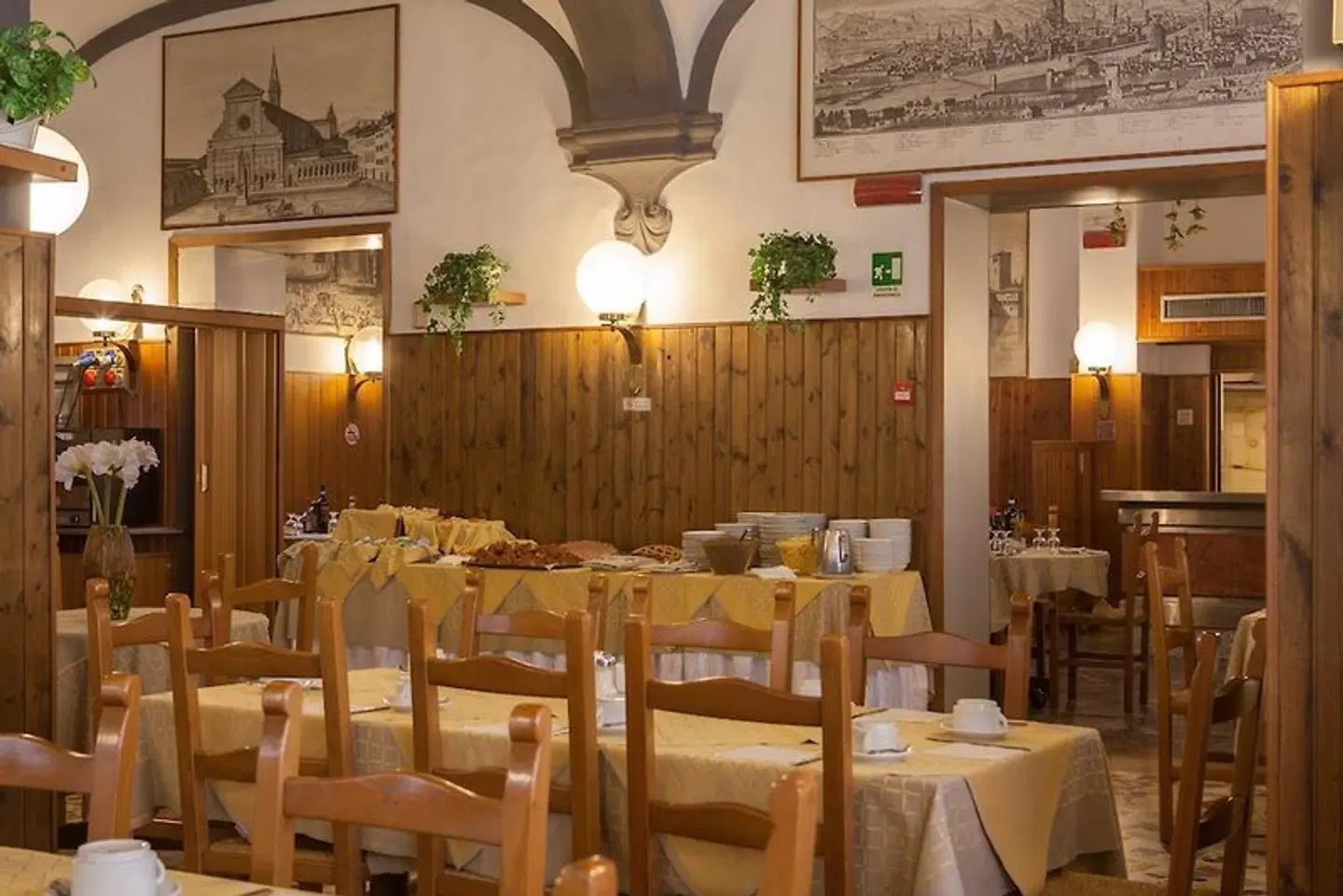 Auto Park Hotel Restaurant