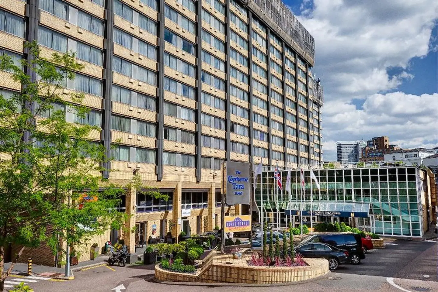 Copthorne Tara Hotel London Kensington EXTERIOR
