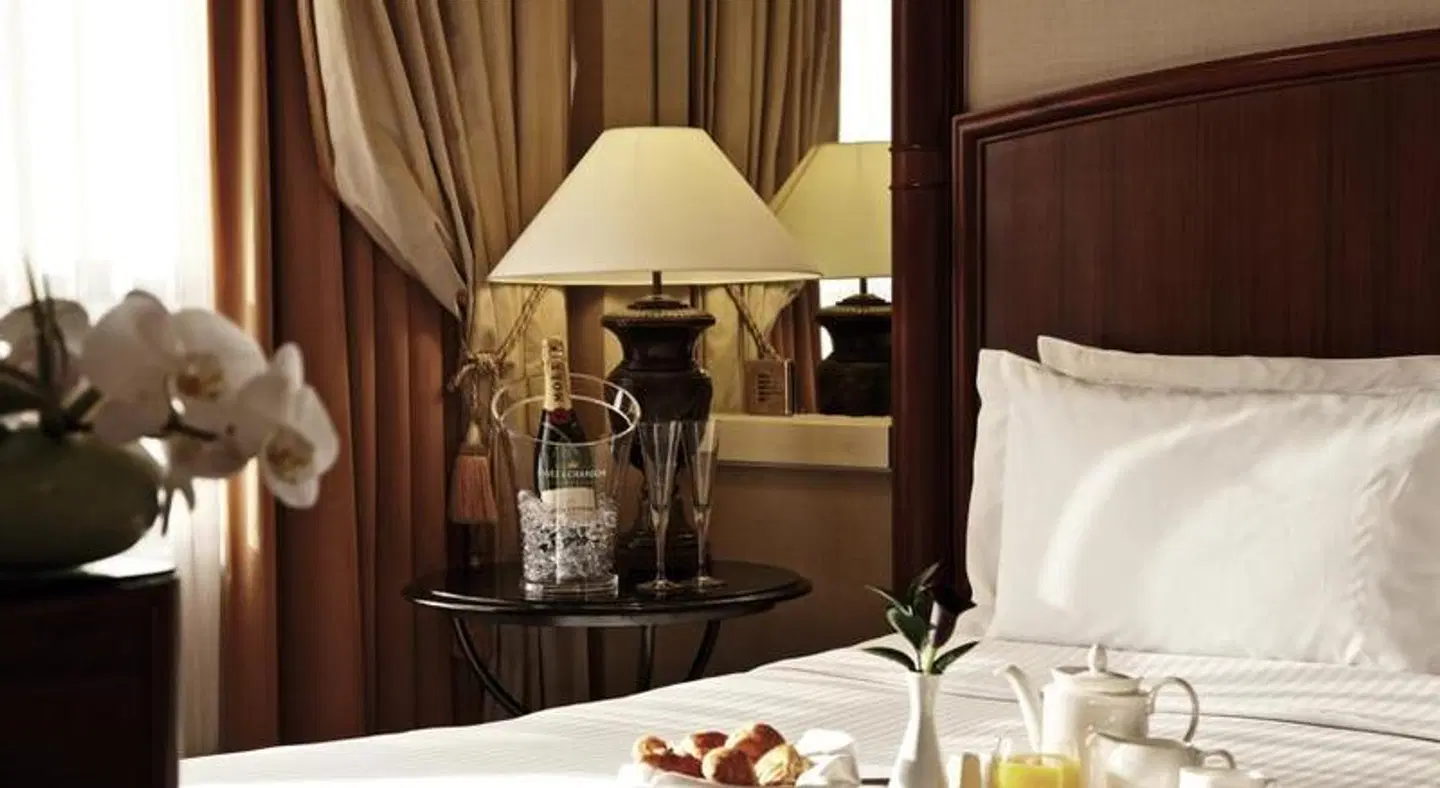 Millennium Hotel London Knightsbridge ROOM_EXAMPLE