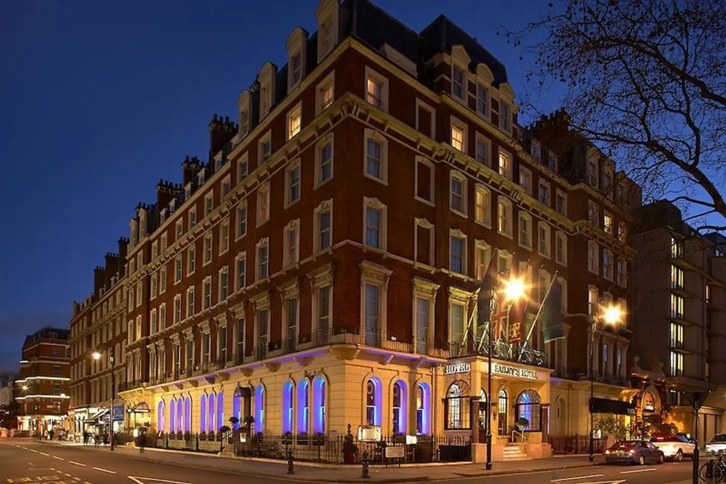 The Bailey's Hotel London EXTERIOR