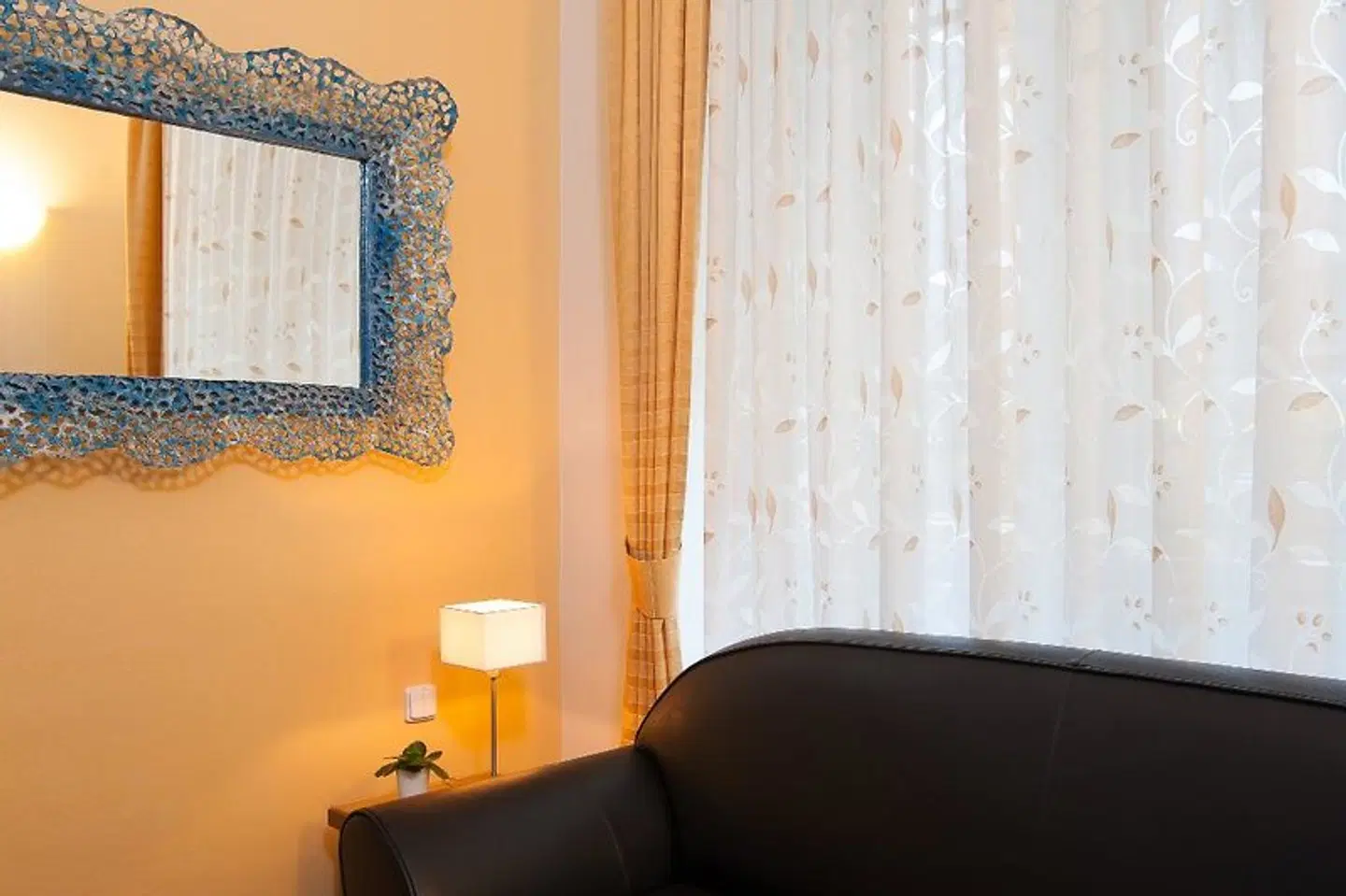 Cloister Inn Hotel ROOM_EXAMPLE