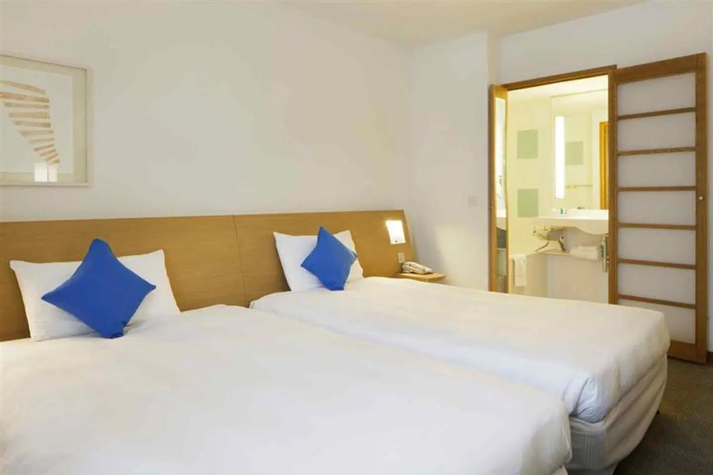 Novotel London Greenwich Hotel ROOM_EXAMPLE