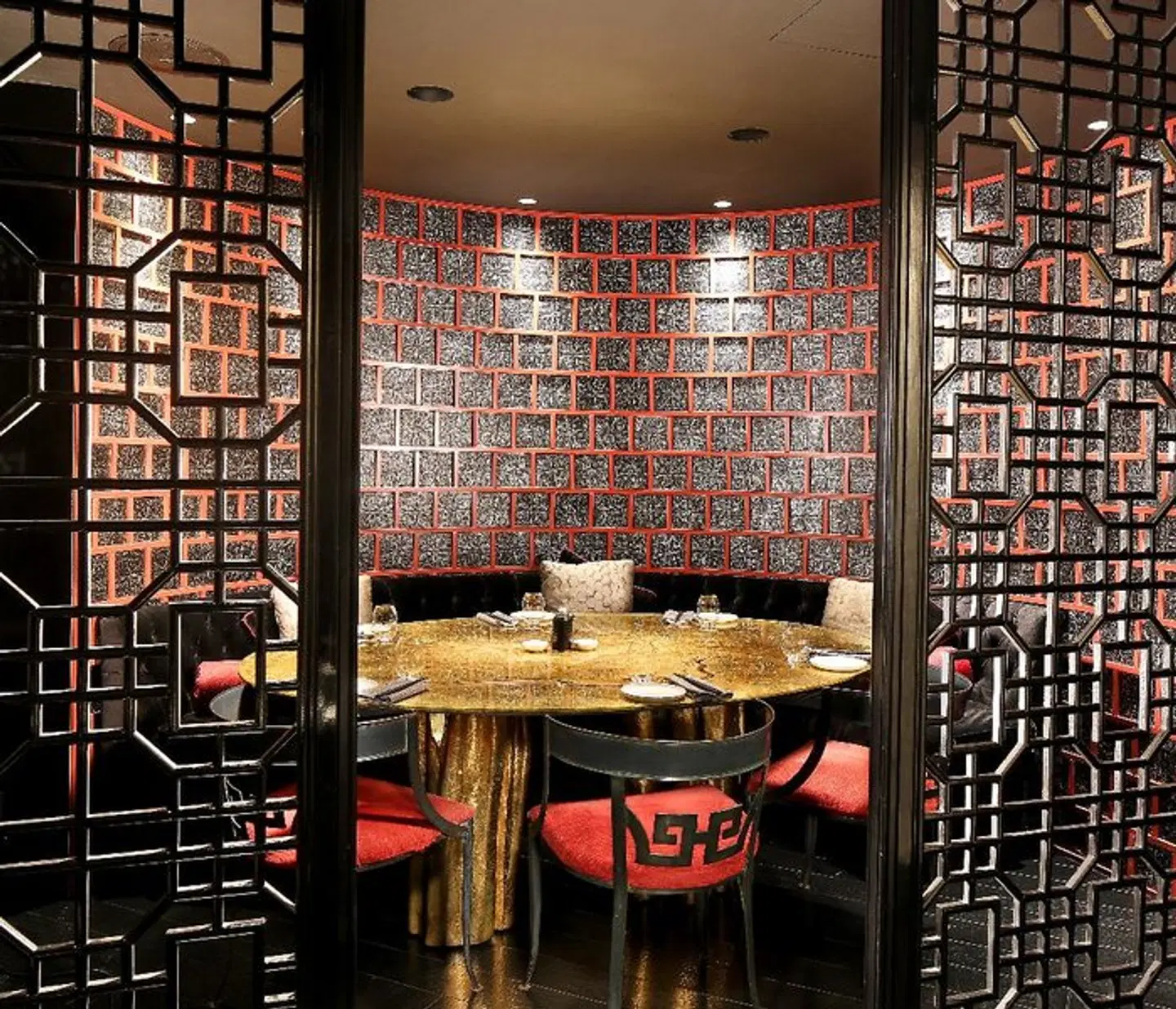 Claris GL Restaurant