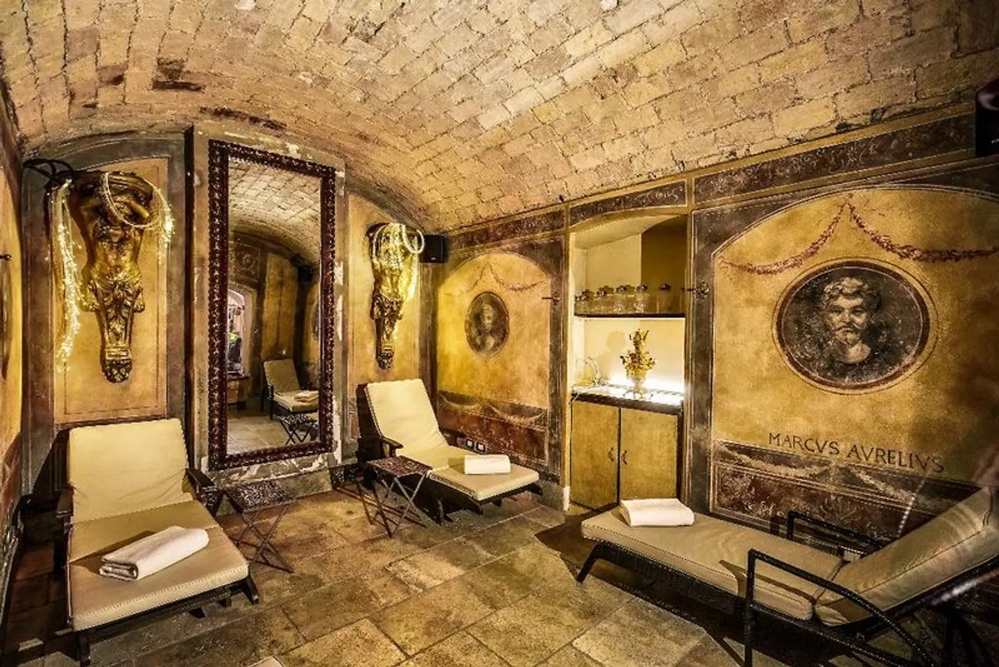 Romanico Palace HEALTH_BEAUTY