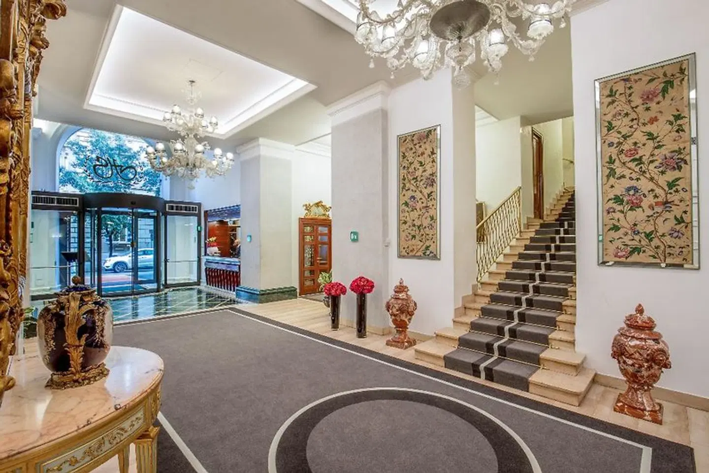 Savoy LOUNGE_LOBBY