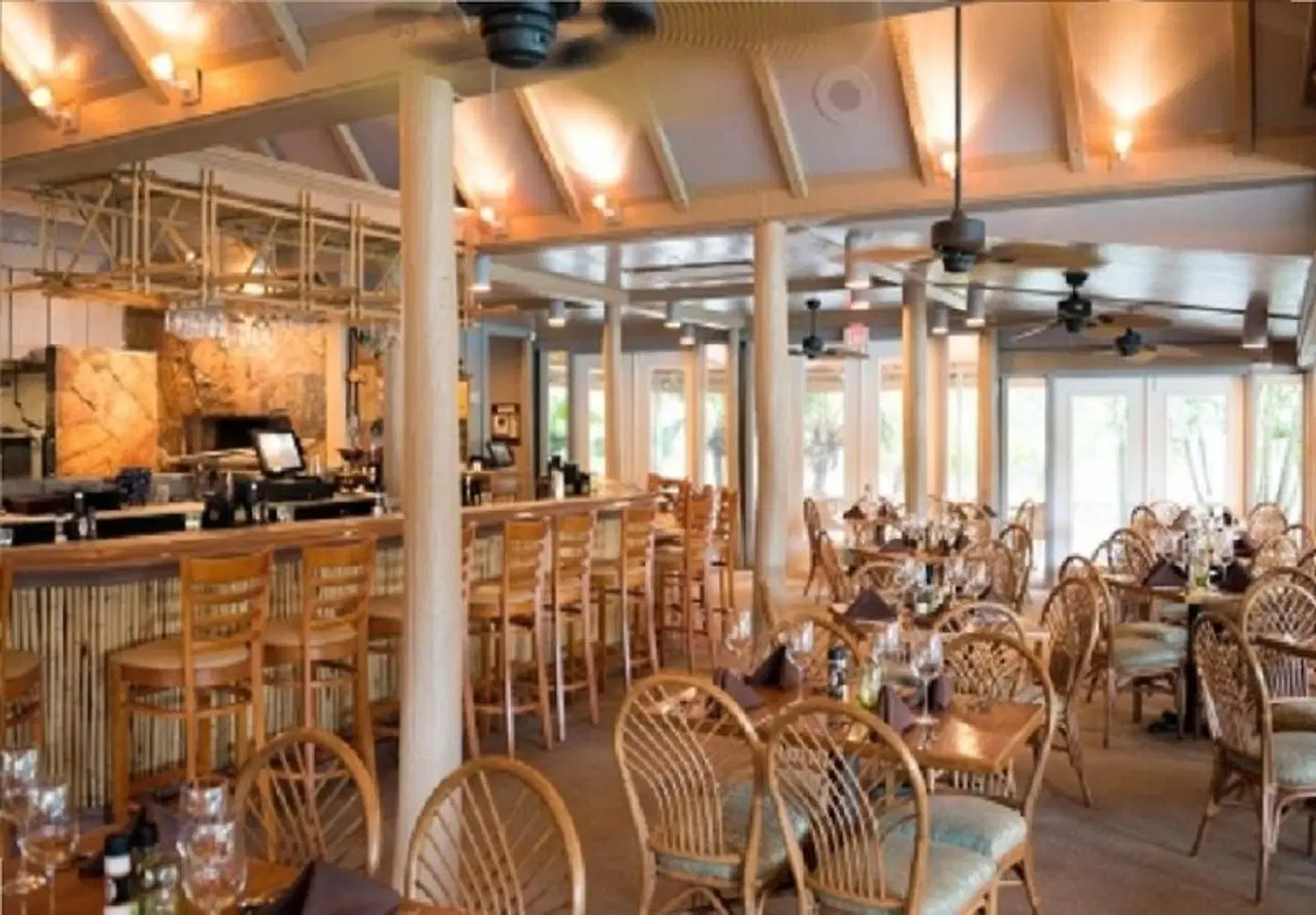 Park Shore Resort Bar