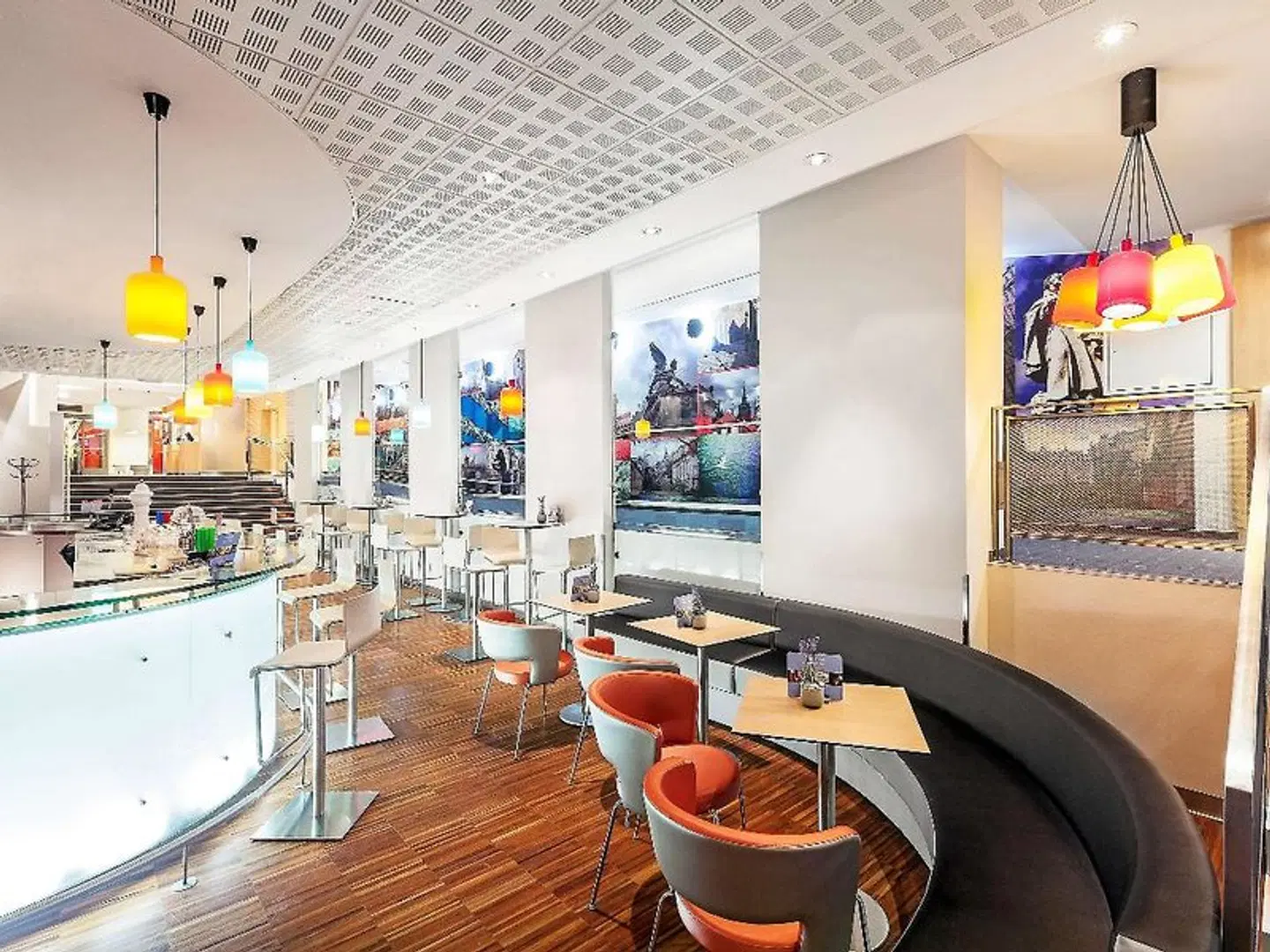ibis Praha Old Town Bar