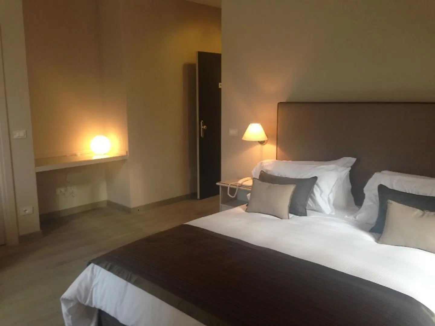 del Real Orto Botanico ROOM_EXAMPLE