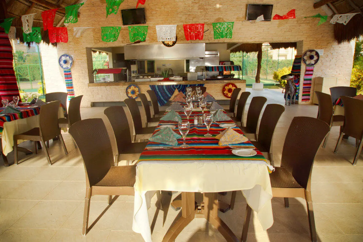 All Ritmo Cancun Resort & Water Park Restaurant
