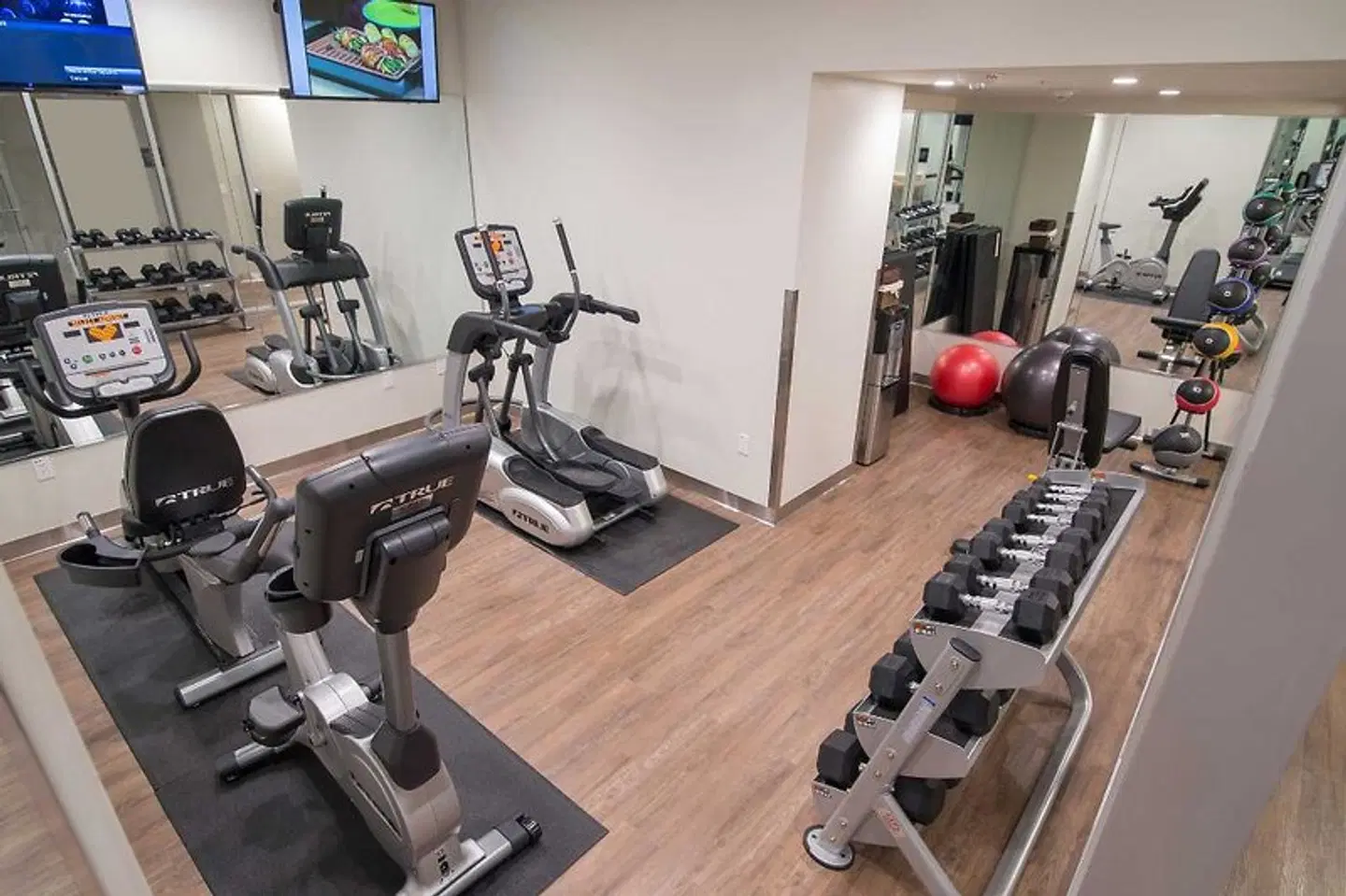Miyako Hotel Los Angeles SPORTS_AND_LEISURE