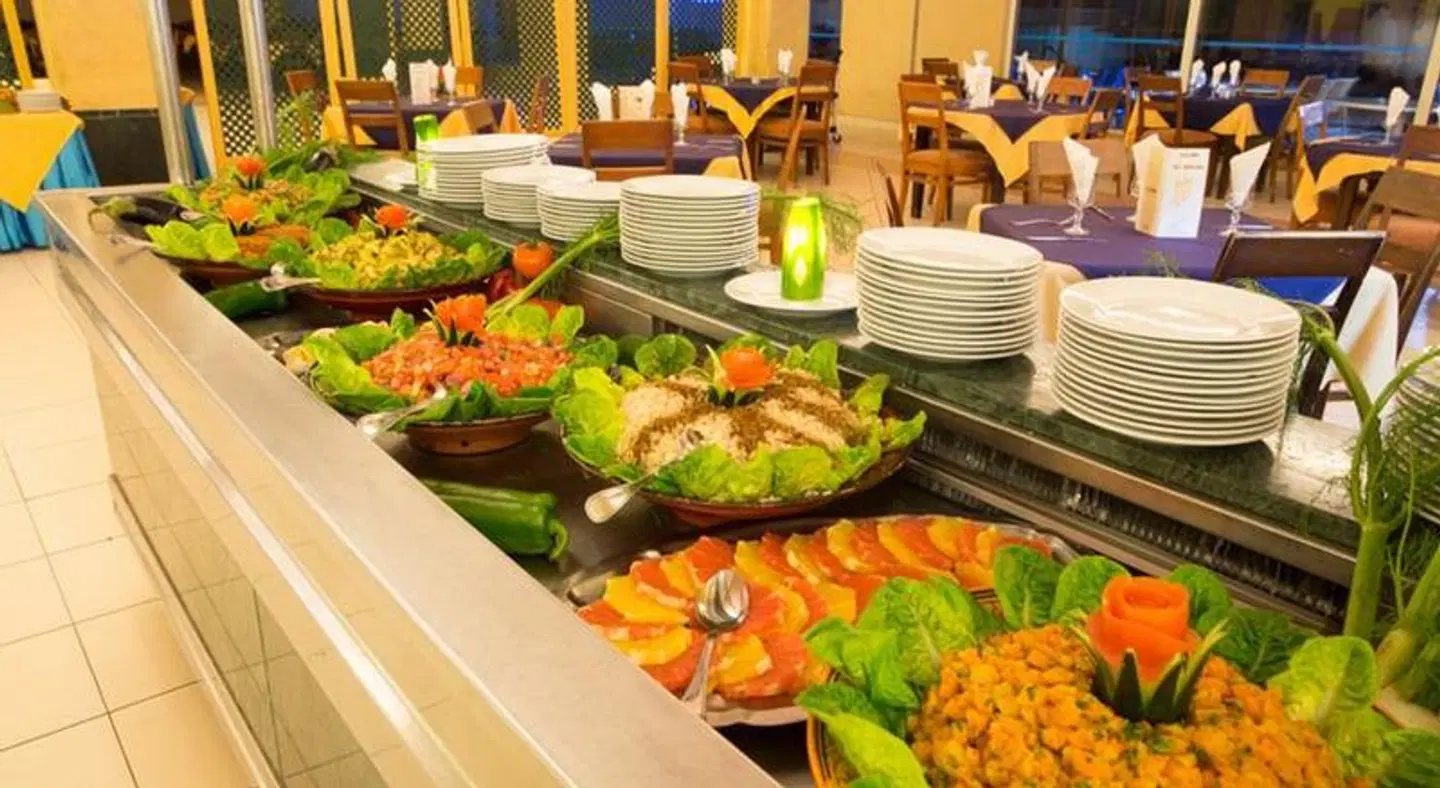 Club Al Moggar Garden Beach Restaurant