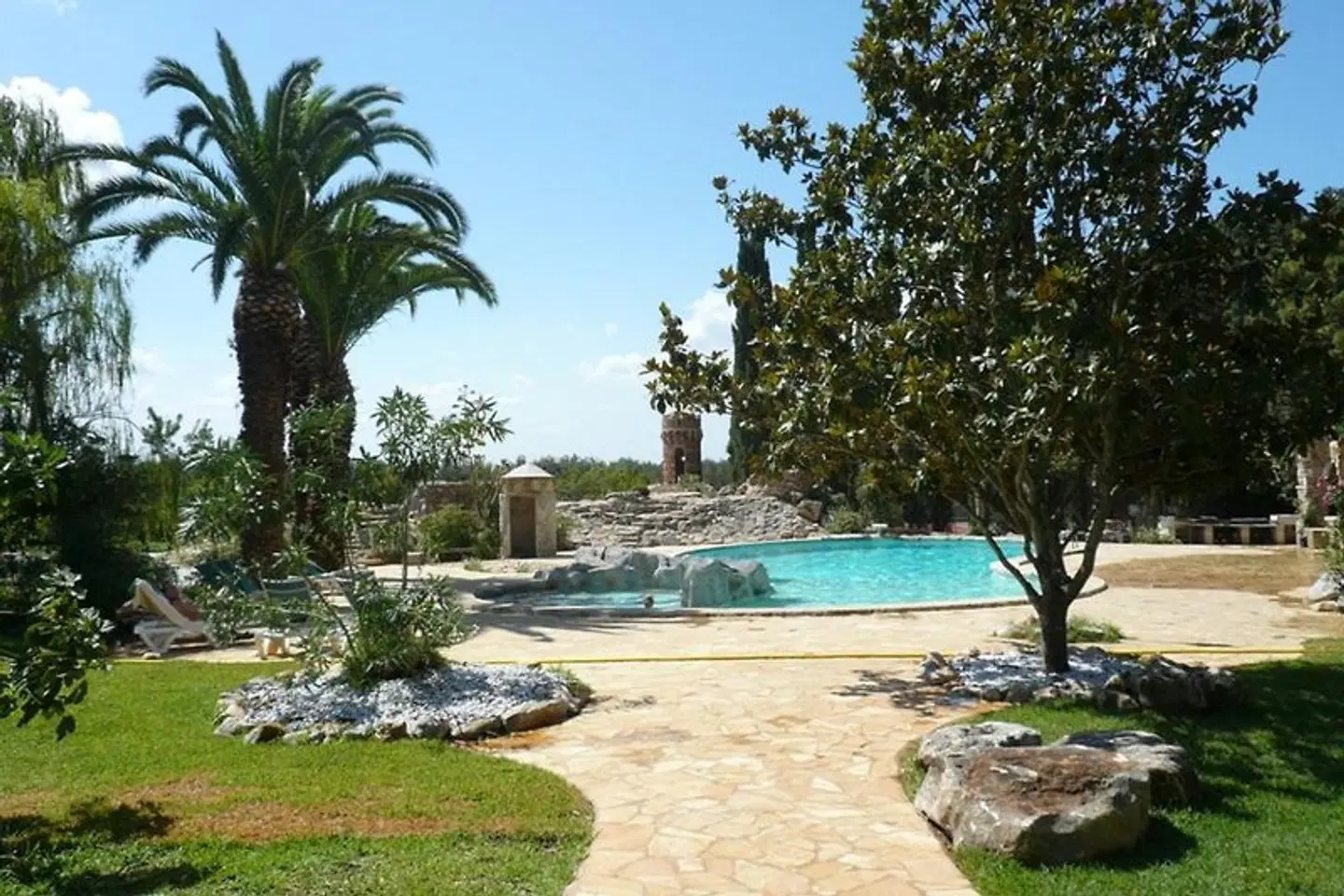 Tenute Al Bano OUTDOOR_POOL